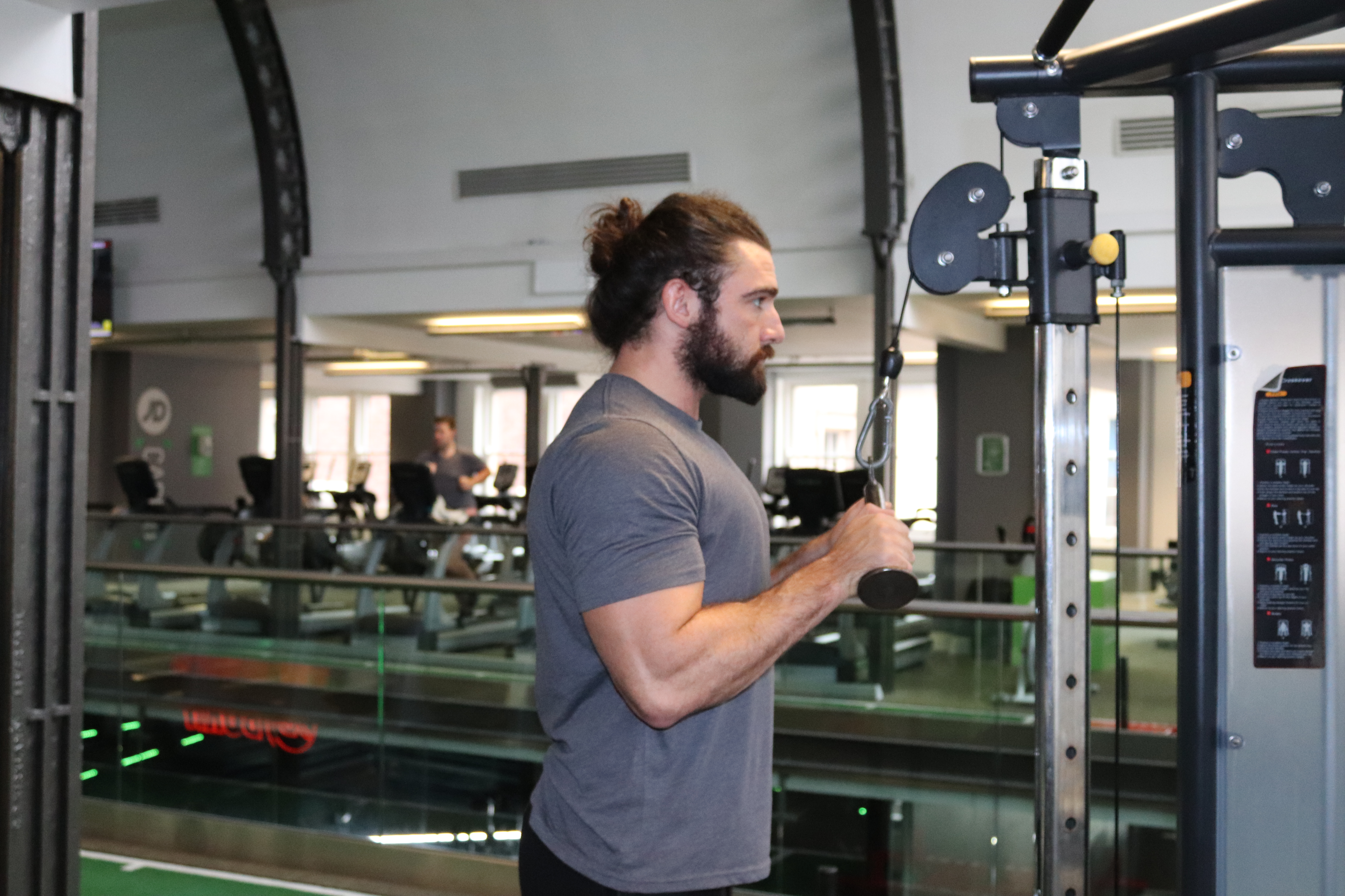 v grip tricep pushdown