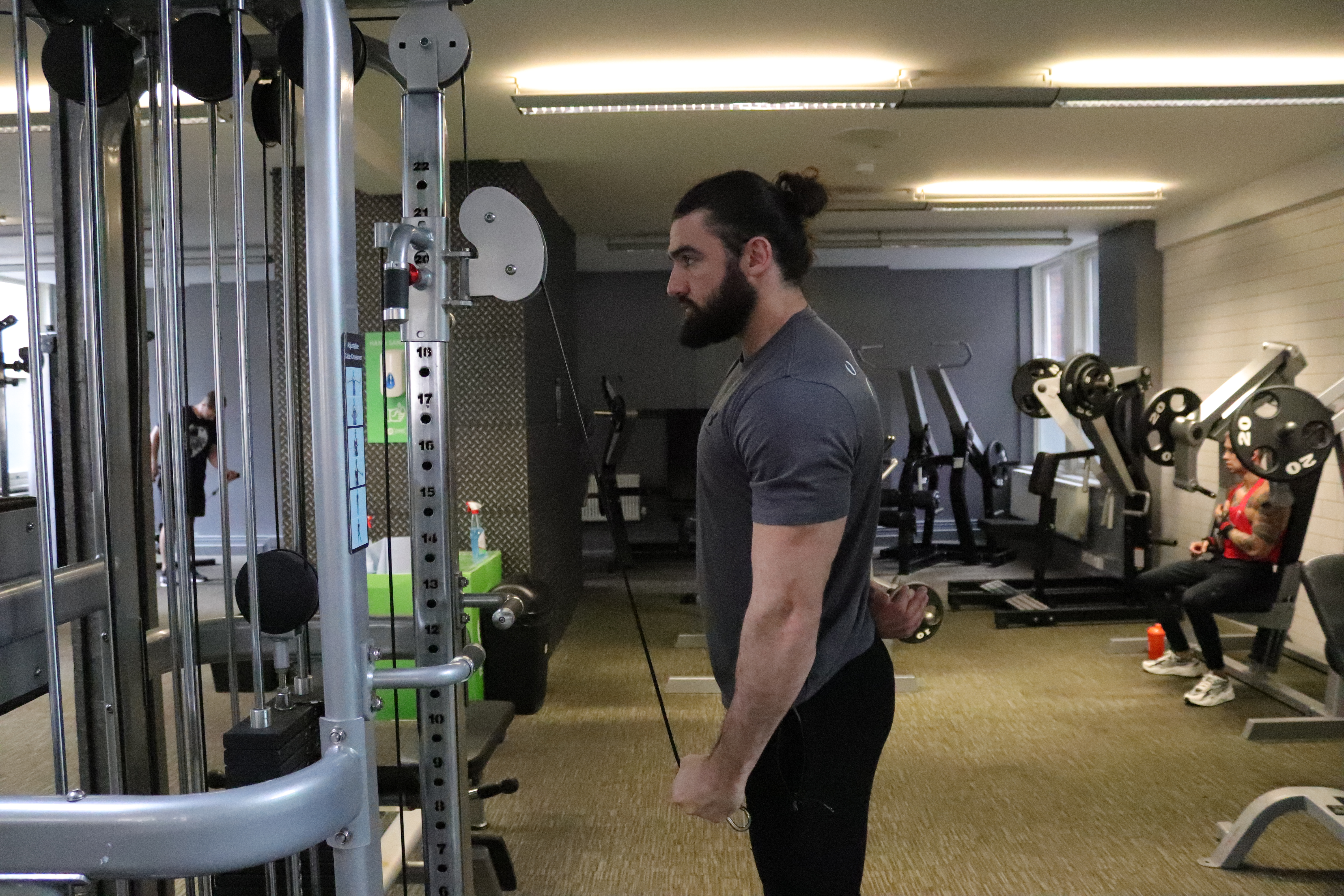 tricep single arm pushdown