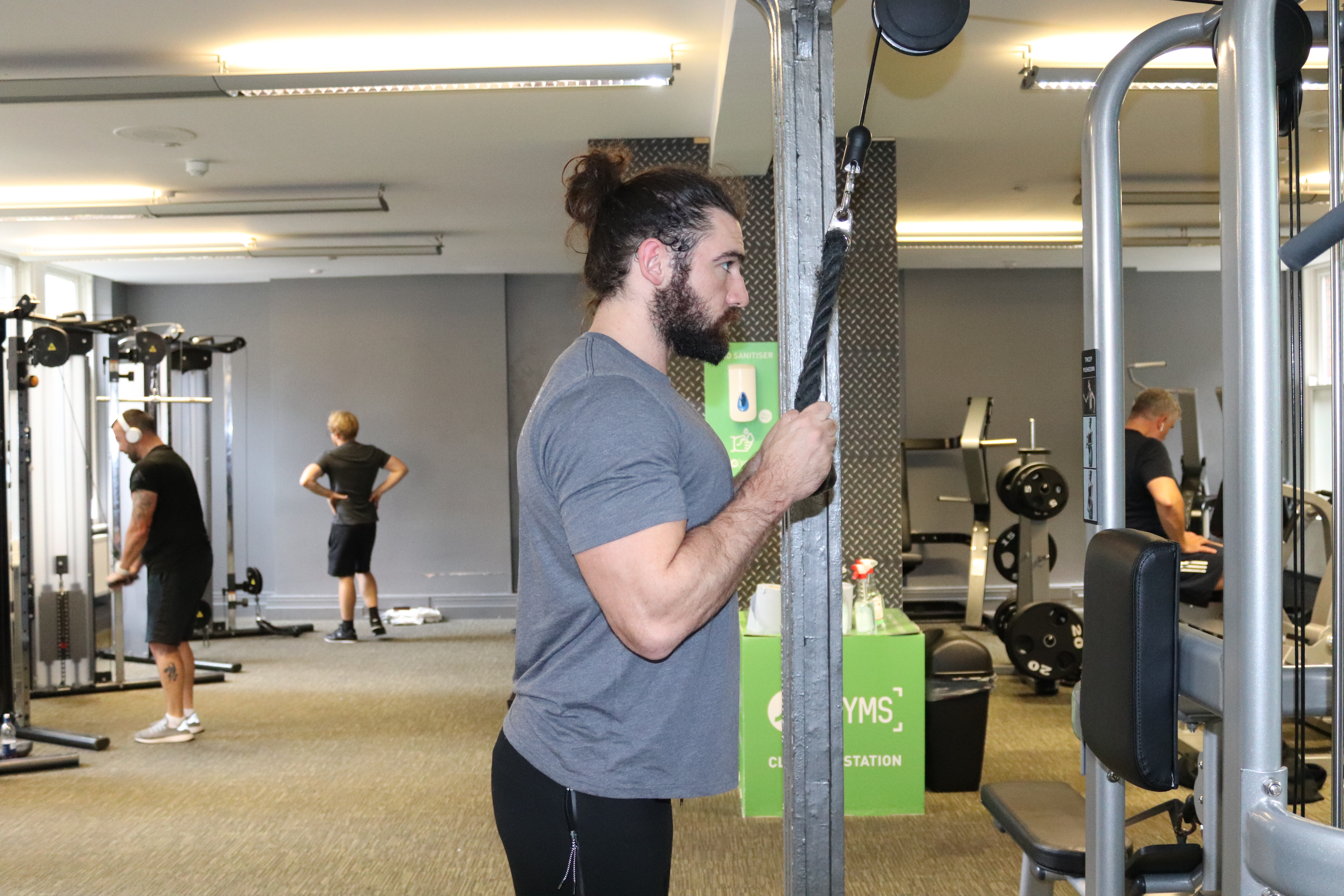 tricep pushdown rope attachment