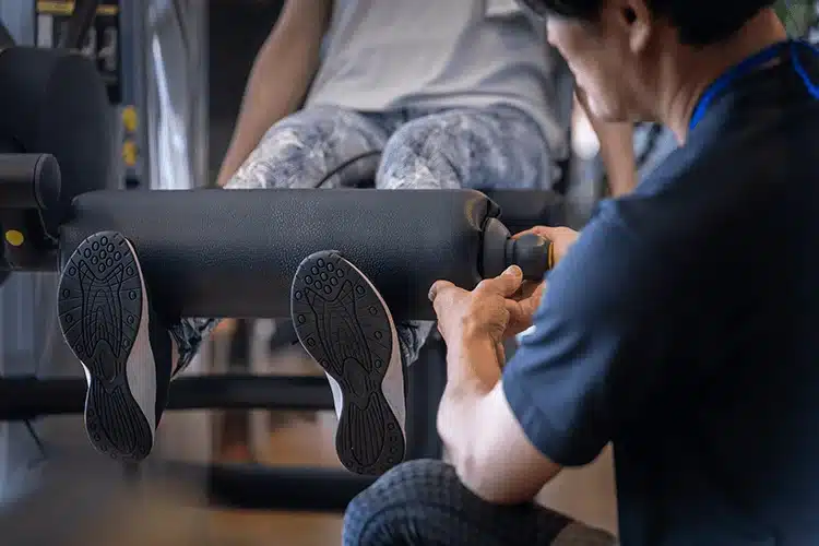 What’s The Difference Between A Personal Trainer And A Physiotherapist?