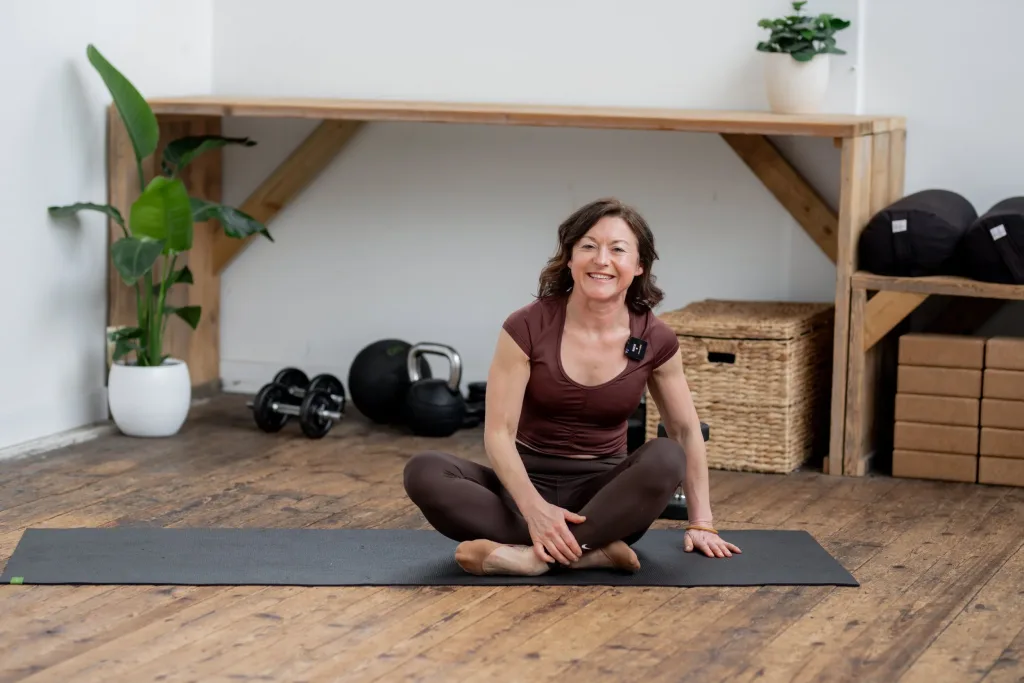 Maria Move Lift Flow Yoga