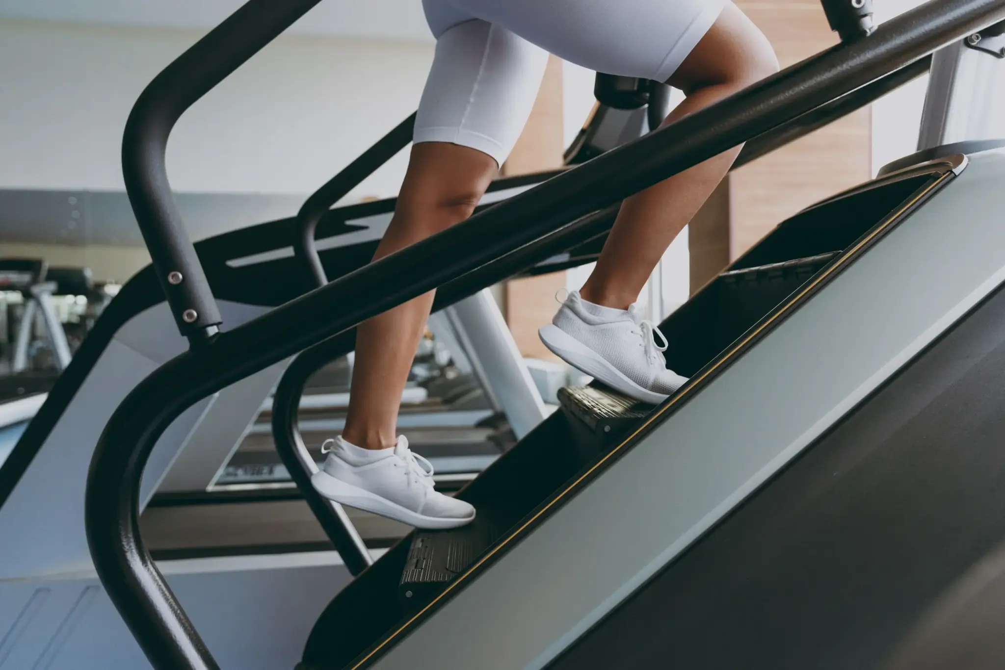 13 Step Machine Benefits Every Gym Goer Should Know
